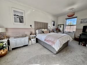 Photo 8- click for photo gallery